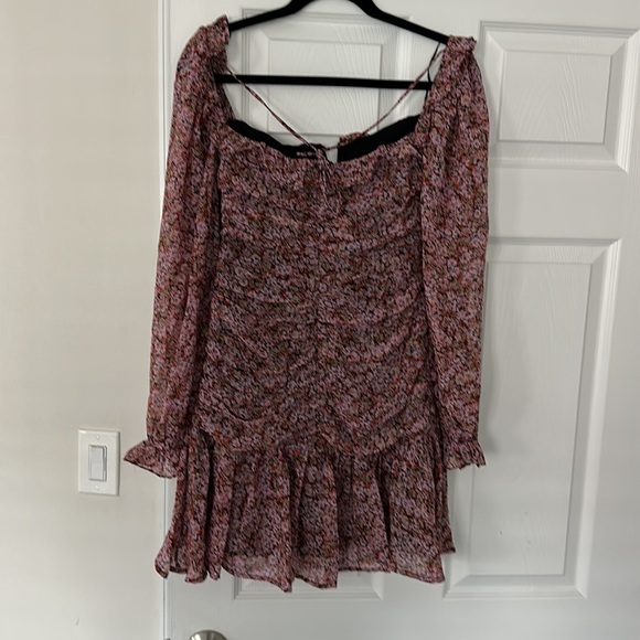 Brand new ASTR the label dress - Picture 3 of 5